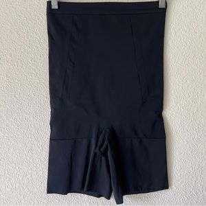 Spanx mid rise tummy control easy bathroom break shorts